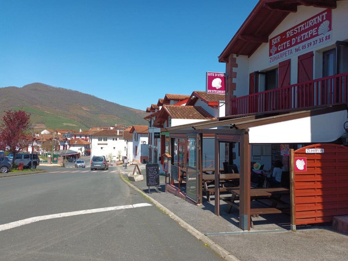 Gite D'Etape Zuharpeta Randonneur Pelerin Hostel Saint-Jean-Pied-de-Port Exterior photo